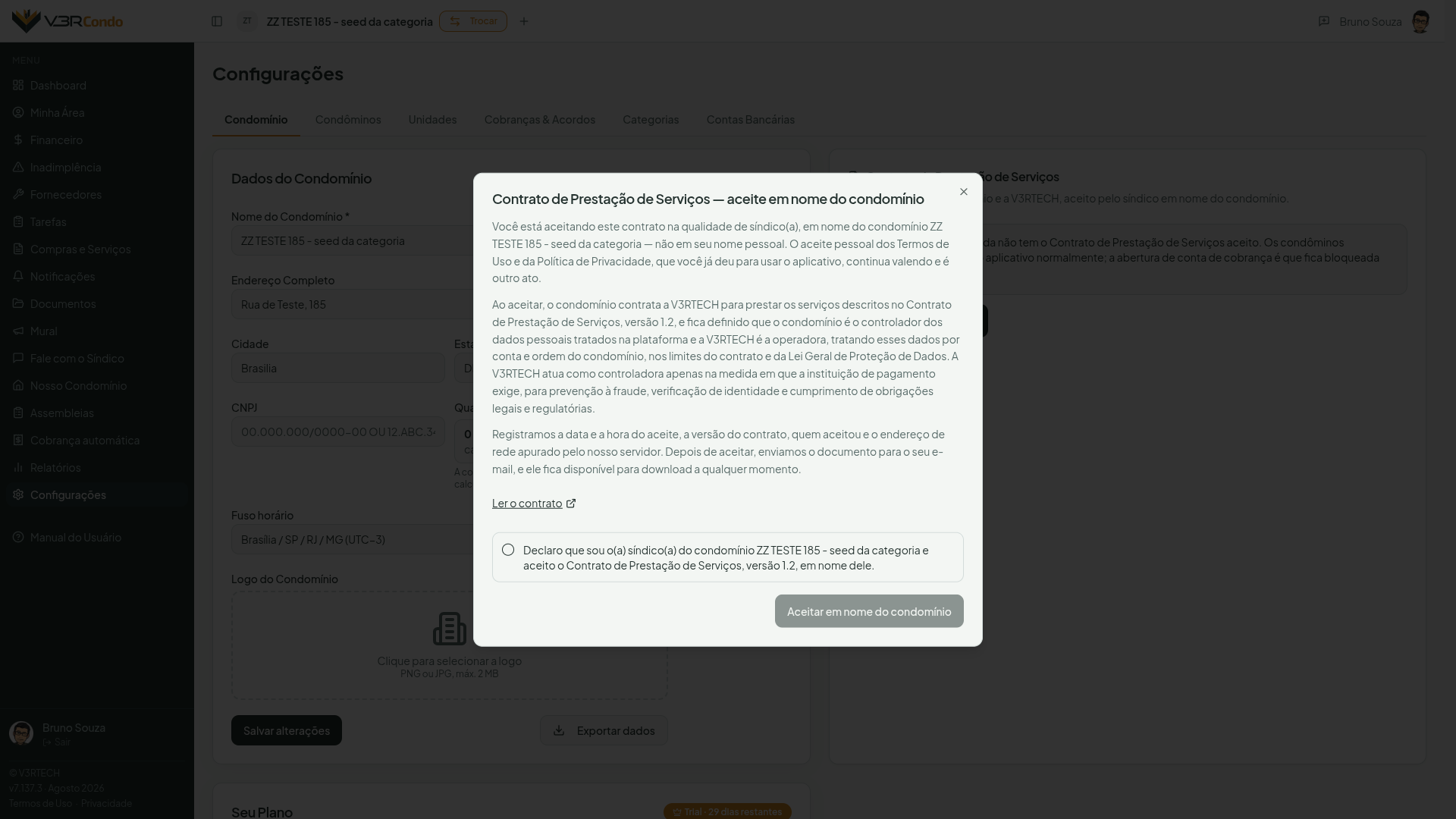Janela de aceite do Contrato de Prestação de Serviços, com o resumo, o link para o texto completo e a declaração a marcar