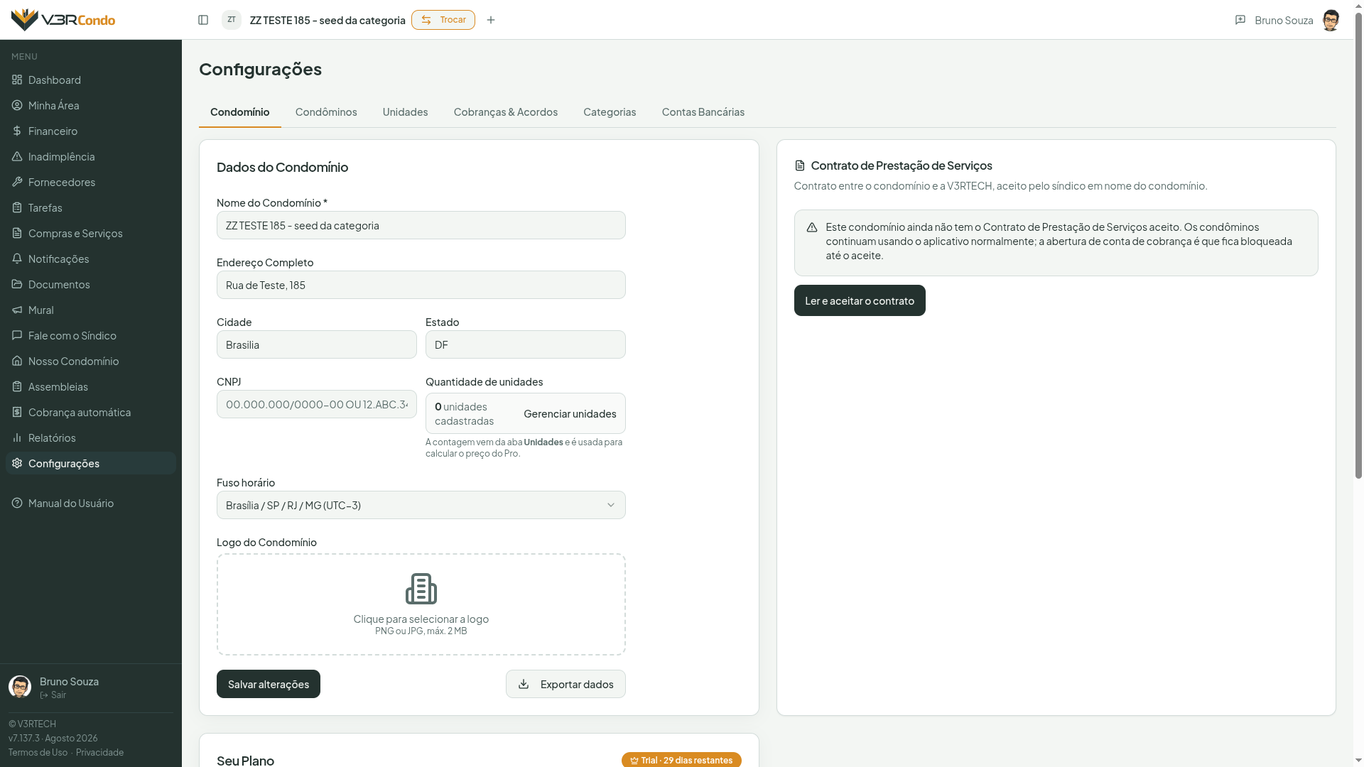 Cartão do Contrato de Prestação de Serviços pendente, com aviso e botão Ler e aceitar
